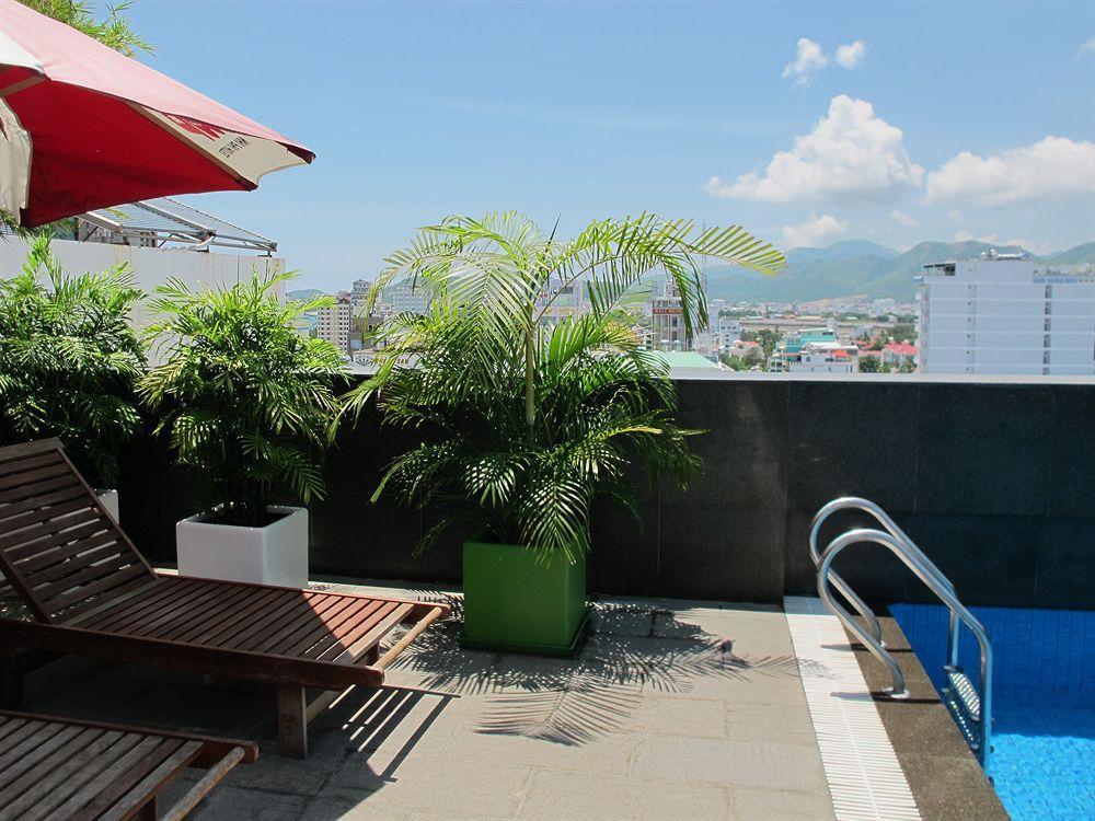 Nhi Phi Hotel Nha Trang Exteriér fotografie